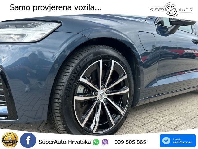 Volvo V60 2.0 T6 AWD Geartronic ACC+HEAD+4xGR SJED+360+PANO