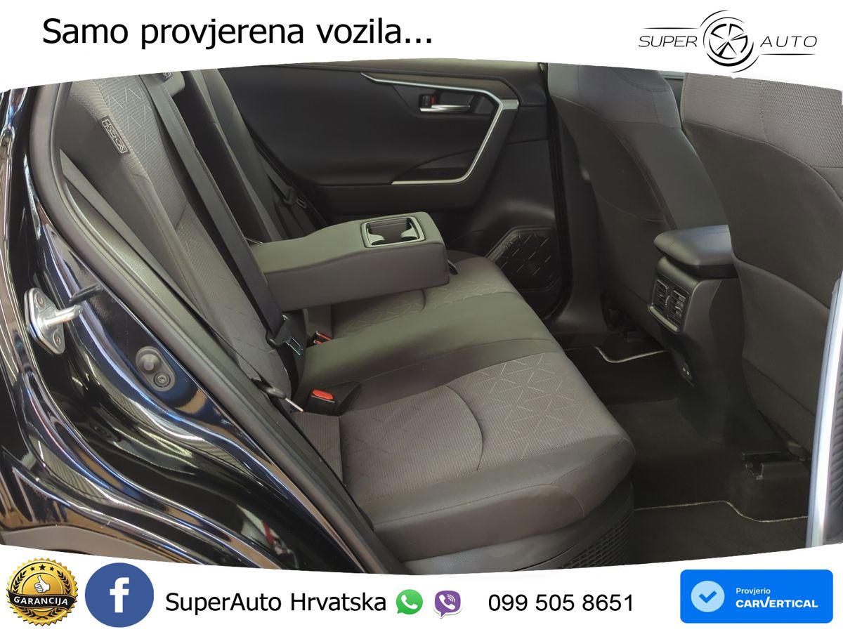Toyota RAV4 2.5 (218 KS) Hybrid eCVT LED+ACC