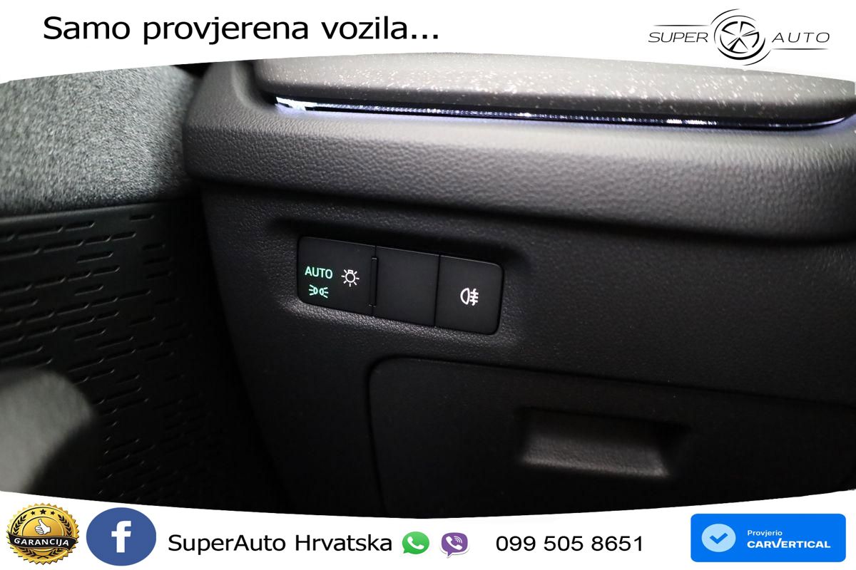 Škoda Octavia Combi 2.0 TDI (150 KS) DSG Selection LED+GR SJED+ACC