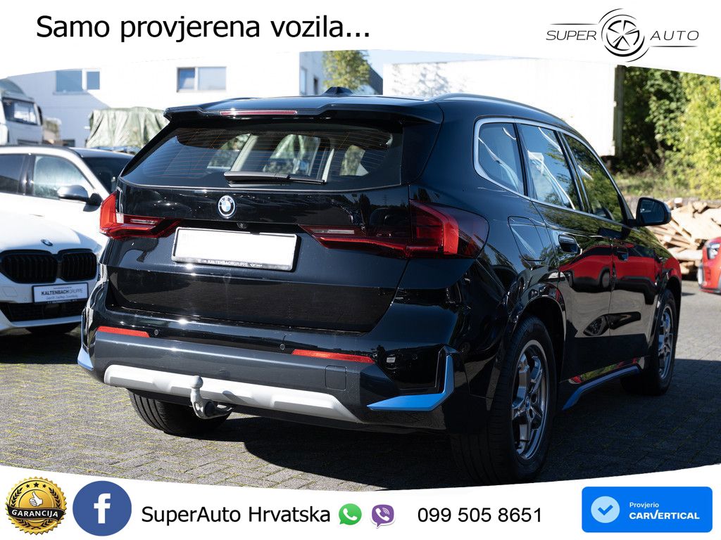 BMW iX1 68 kWh (313 KS) xDrive30