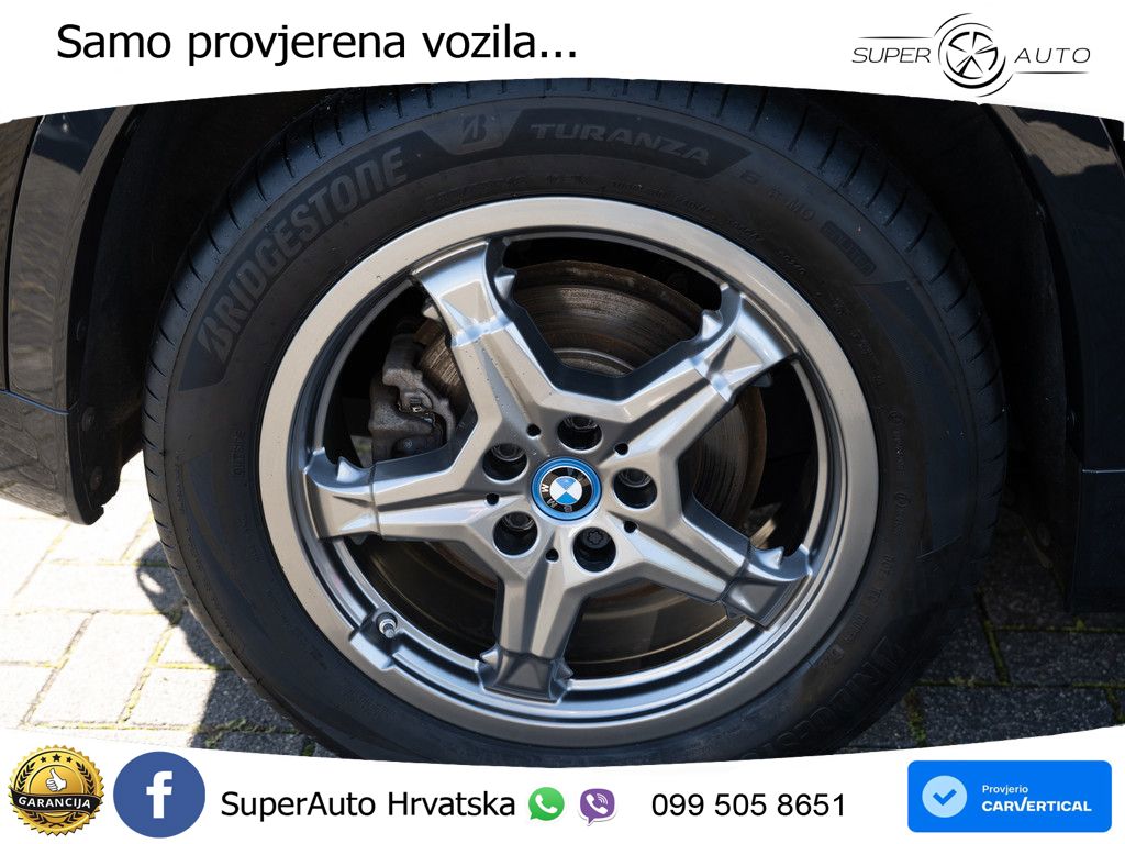 BMW iX1 68 kWh (313 KS) xDrive30
