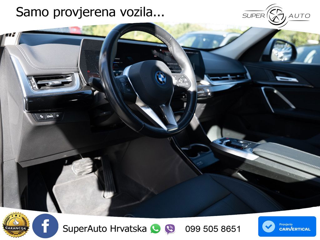 BMW iX1 68 kWh (313 KS) xDrive30