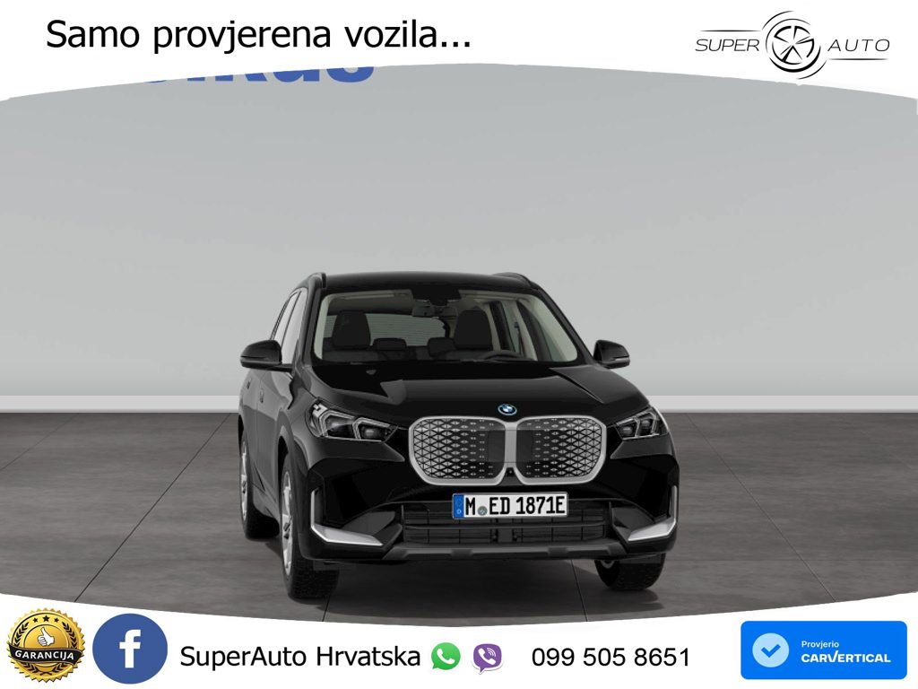 BMW iX1 68 kWh (313 KS) xDrive30 LED+GR SJED+ACC