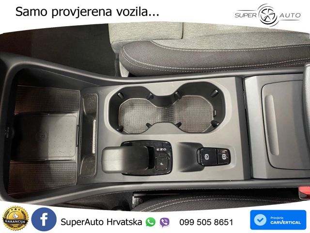 Volvo XC40 2.0 B3 163 KS Automatic LED+GR SJED+ACC