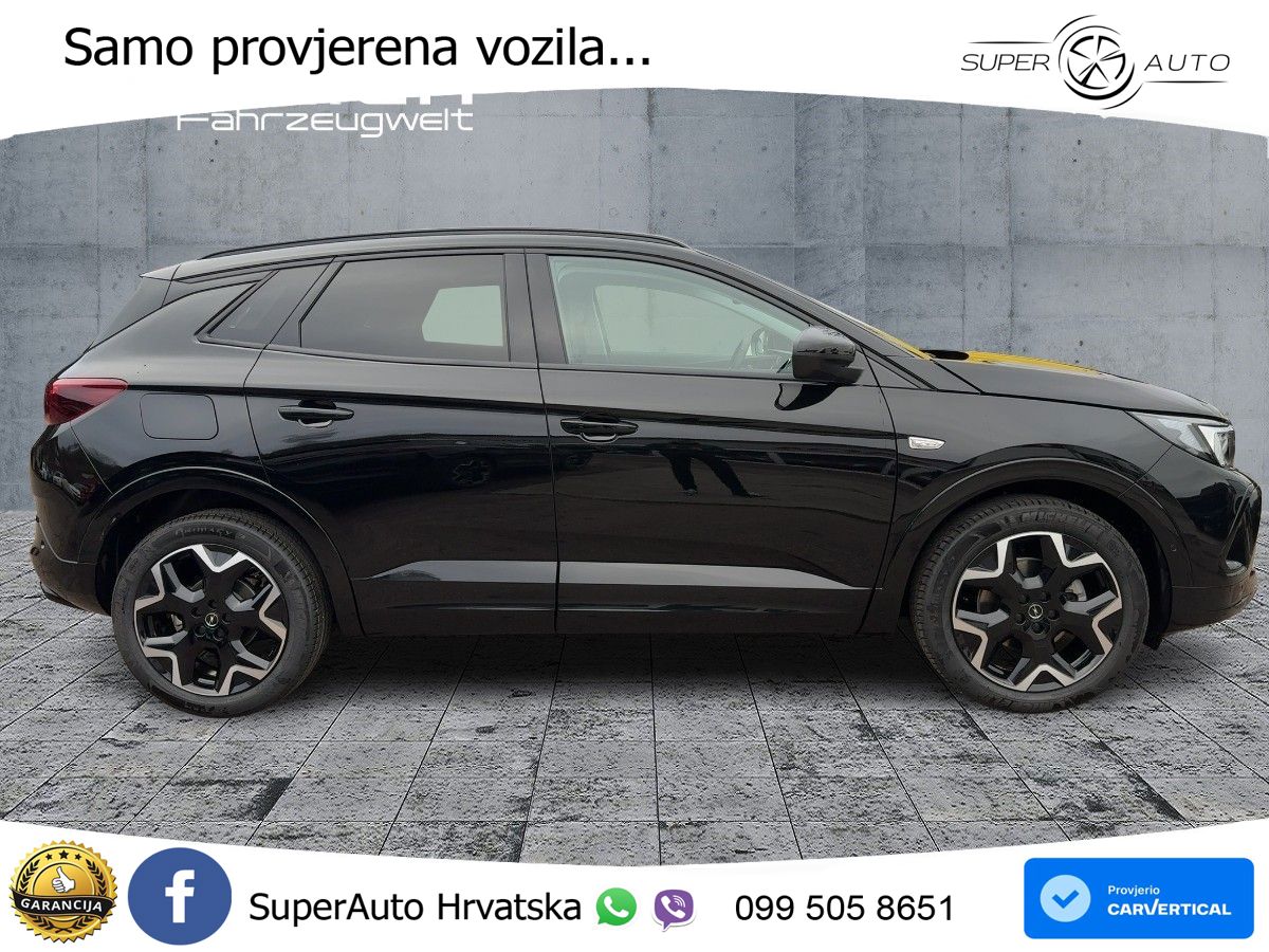 Opel Grandland 1.2i Turbo (130 KS) Automatic Ultimate LED+GR SJED+ACC