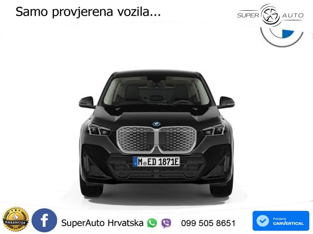 BMW iX1 68 kWh (313 KS) xDrive30 LED+GR SJED+ACC