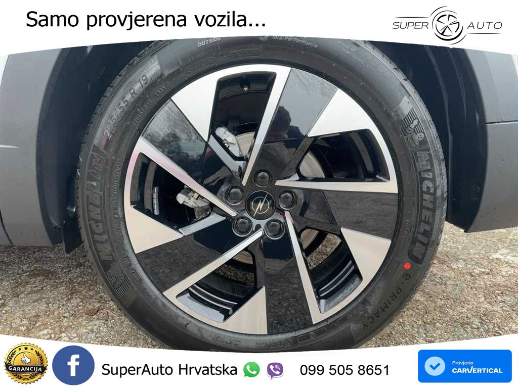 Opel Grandland 1.2 Turbo (145 KS) Hybrid eDCT Ultimate LED+GR SJED+ACC