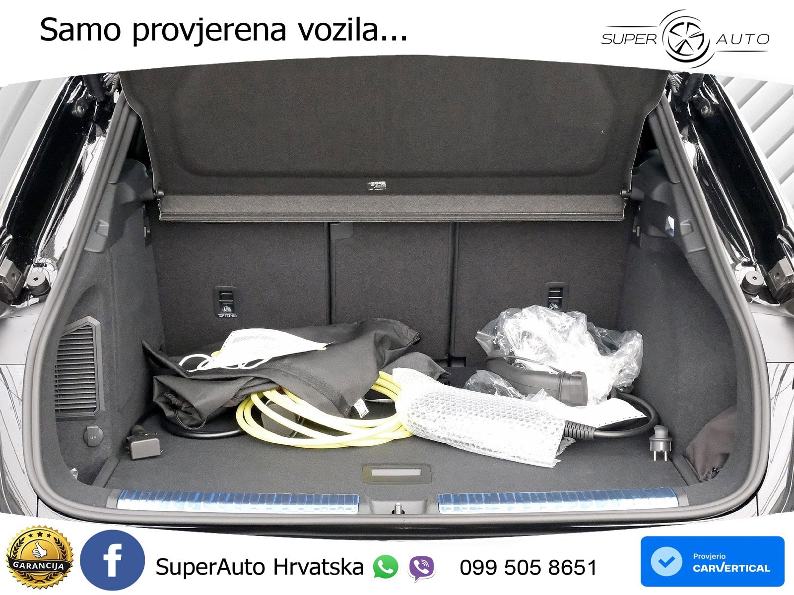 Audi Q3 1.5 TFSIe (272 KS) S tronic LED+GR SJED+ACC
