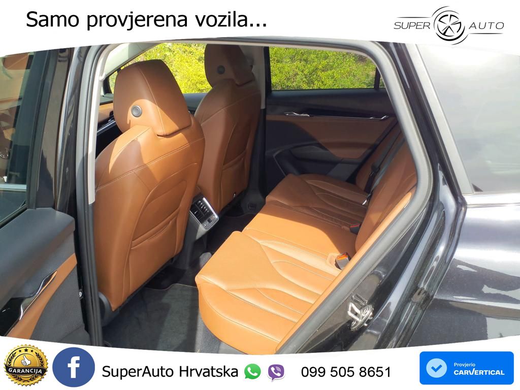 Škoda Enyaq iV 80 82 kWh (204 KS) ACC+HEAD+4xGR SJED+360+PANO