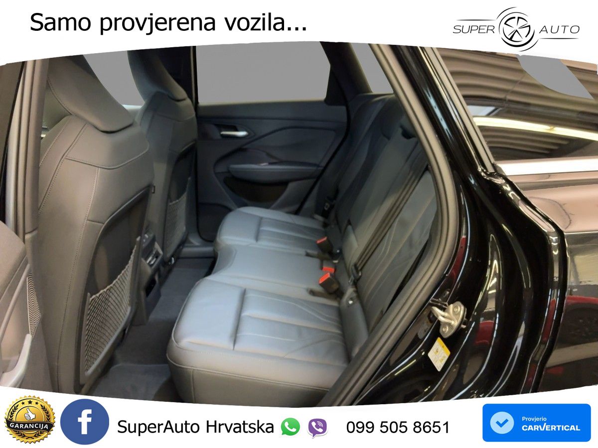 Audi Q3 2.0 TFSI (265 KS) quattro S tronic LED+GR SJED+ACC