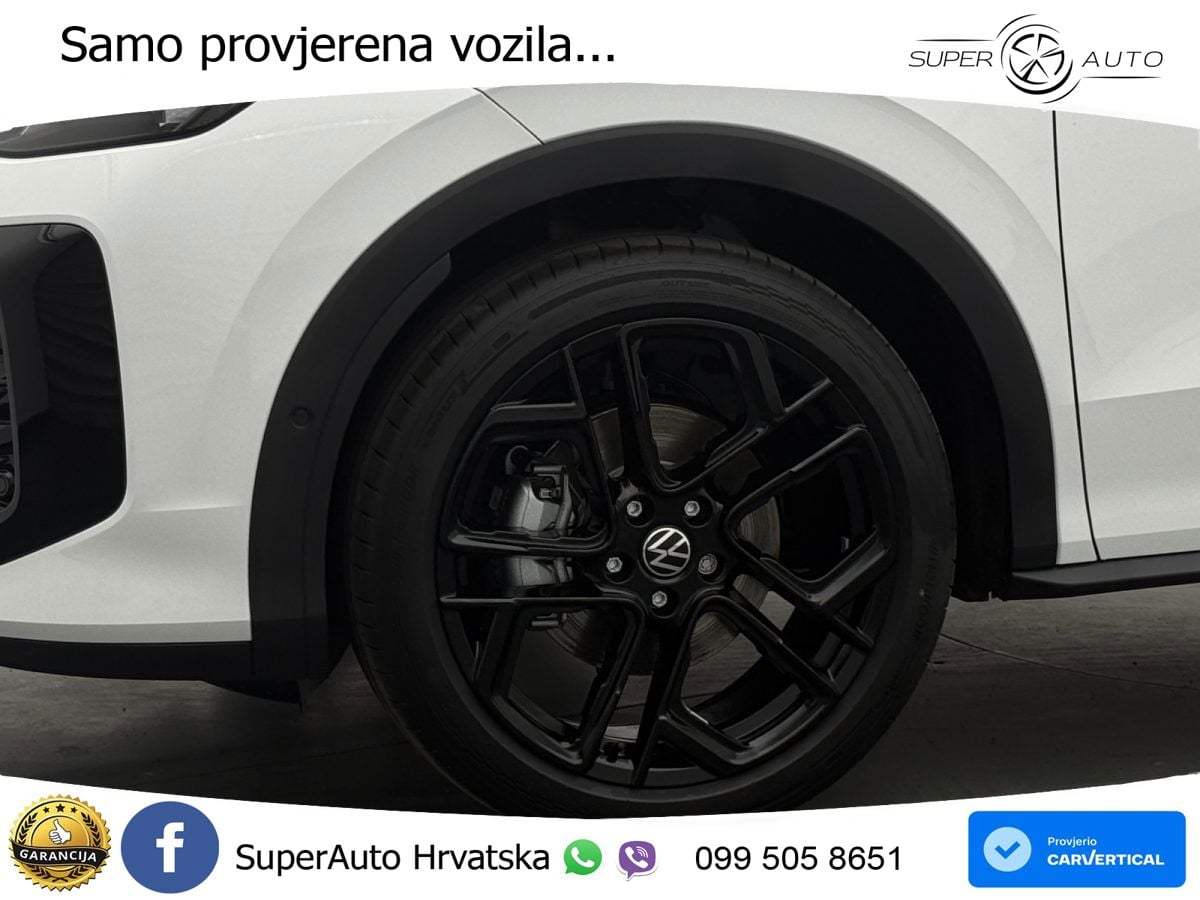 Volkswagen T-Roc 1.5 eTSI (150 KS)  DSG R-Line LED+GR SJED+ACC
