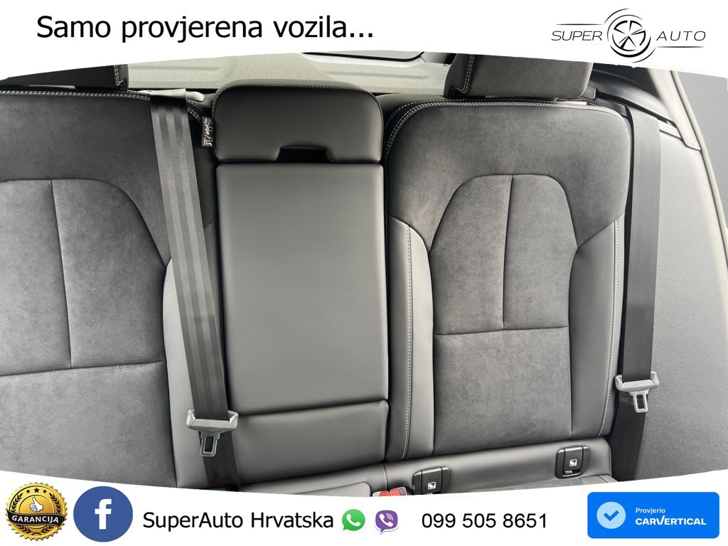 Volvo XC40 2.0 B3 163 KS Automatic ACC+GR SJED+360+PANO