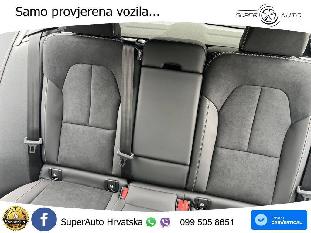 Volvo XC40 2.0 B3 163 KS Automatic ACC+GR SJED+360+PANO