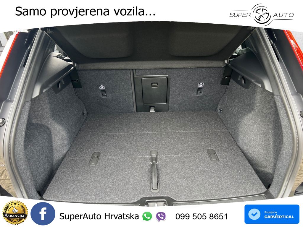 Volvo XC40 2.0 B3 163 KS Automatic ACC+GR SJED+360+PANO