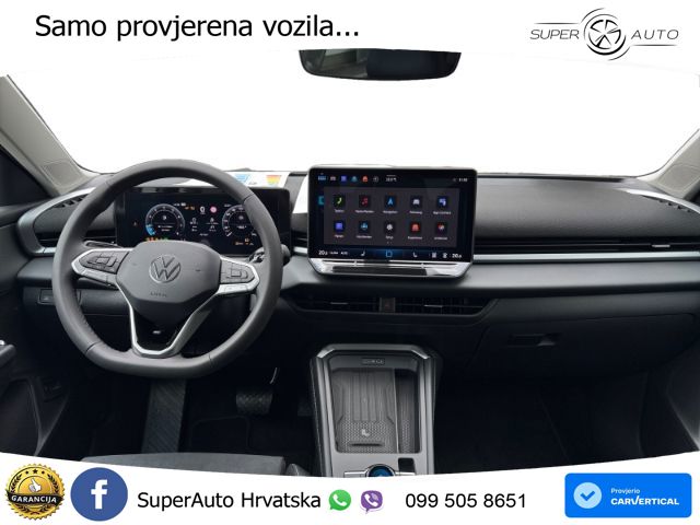 Volkswagen T-Roc 1.5 eTSI (150 KS)  DSG LED+GR SJED+ACC