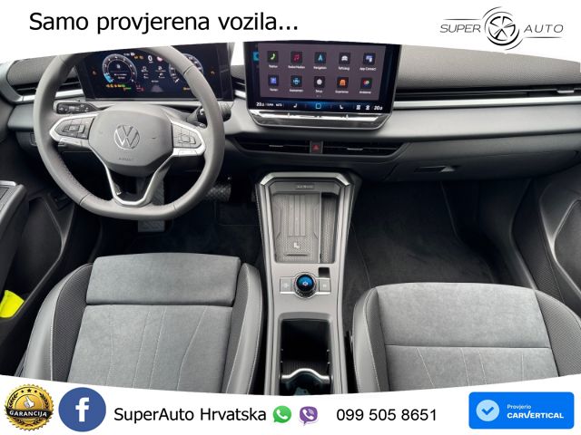 Volkswagen T-Roc 1.5 eTSI (150 KS)  DSG LED+GR SJED+ACC
