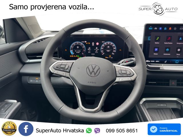 Volkswagen T-Roc 1.5 eTSI (150 KS)  DSG LED+GR SJED+ACC