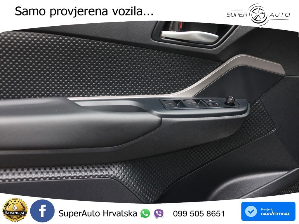 Toyota C-HR 1.8 (122 KS) Hybrid e-CVT Flow LED+ACC