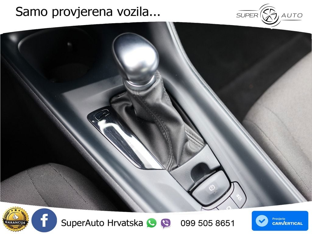 Toyota C-HR 1.8 (122 KS) Hybrid e-CVT Flow LED+ACC