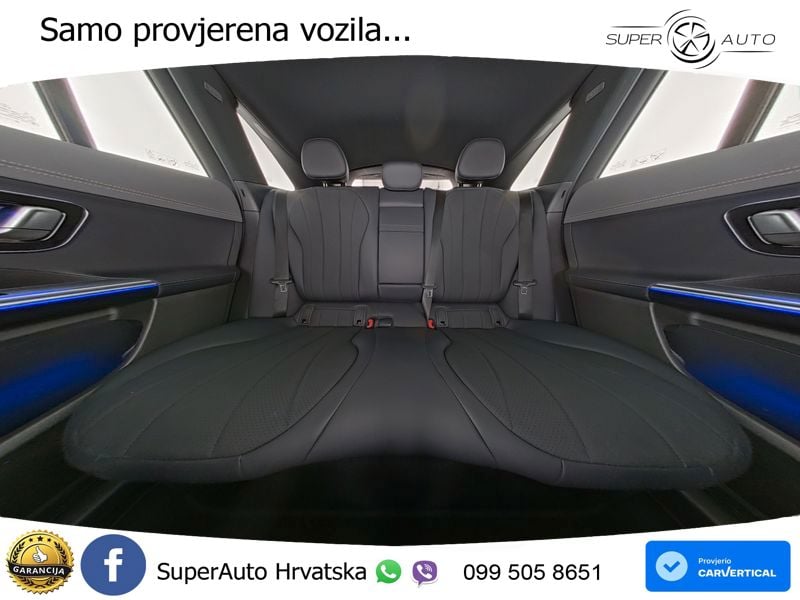 Mercedes EQE SUV 300 100 kWh (265 KS) LED+GR SJED+ACC