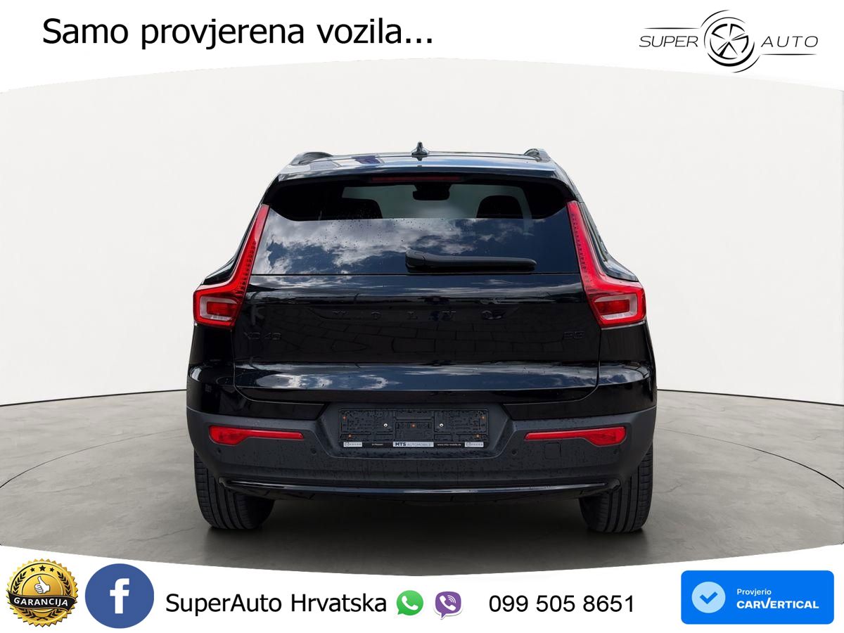 Volvo XC40 2.0 B3 163 KS Automatic ACC+GR SJED+360+PANO