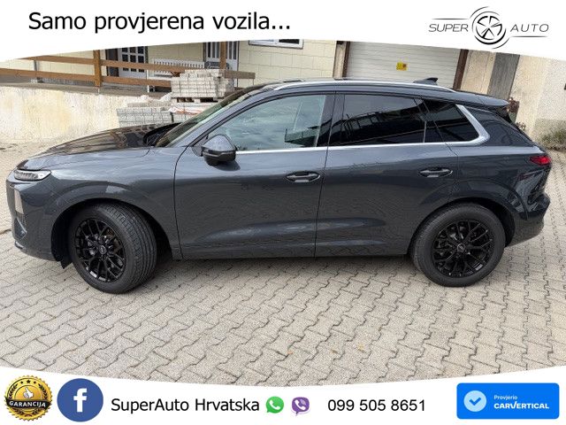 Audi Q3 2.0 TFSI (204 KS) quattro S tronic LED+GR SJED+ACC
