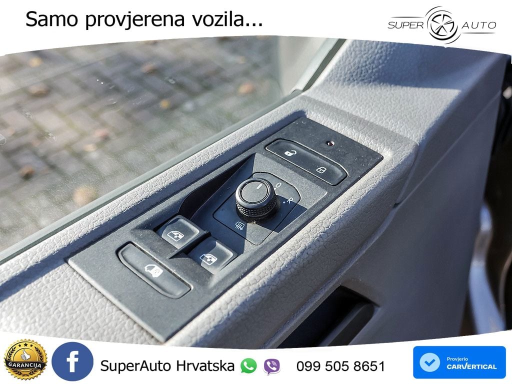Volkswagen T6.1 Transporter Kasten LR SHZ KAMERA NAVI AHK 150 KS