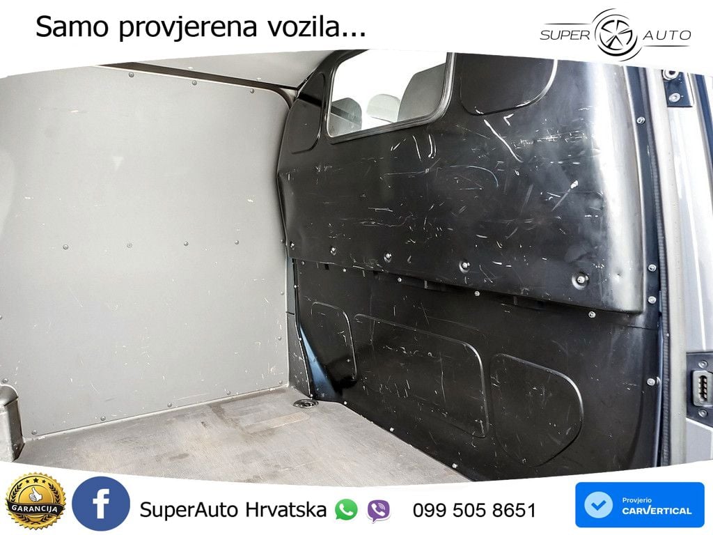 Volkswagen T6.1 Transporter Kasten LR SHZ KAMERA NAVI AHK 150 KS
