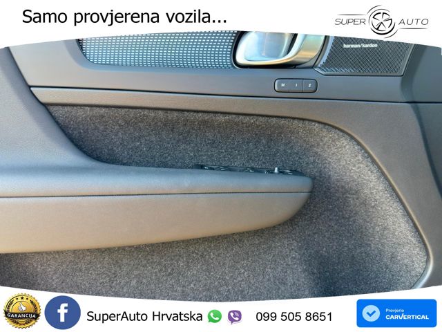 Volvo XC40 2.0 B4 197 KS Automatic ACC+GR SJED+360+PANO