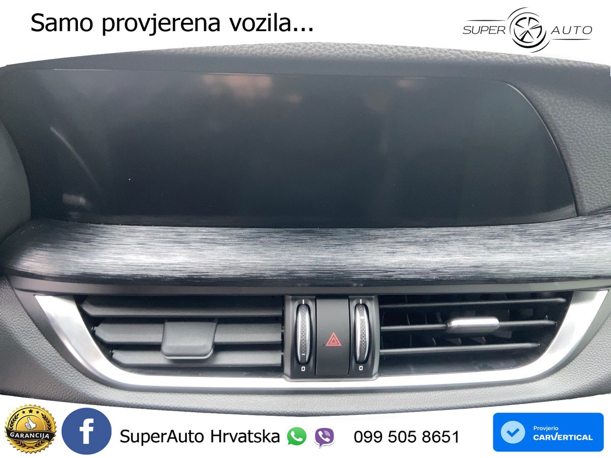 Alfa Romeo Stelvio 2.0 Turbo (280 KS) Q4 Automatic LED+ACC
