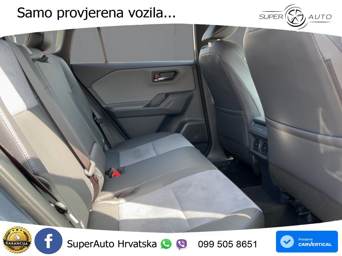 Toyota RAV4 2.5 (272 KS) Hybrid ECVT Style LED+GR SJED+ACC