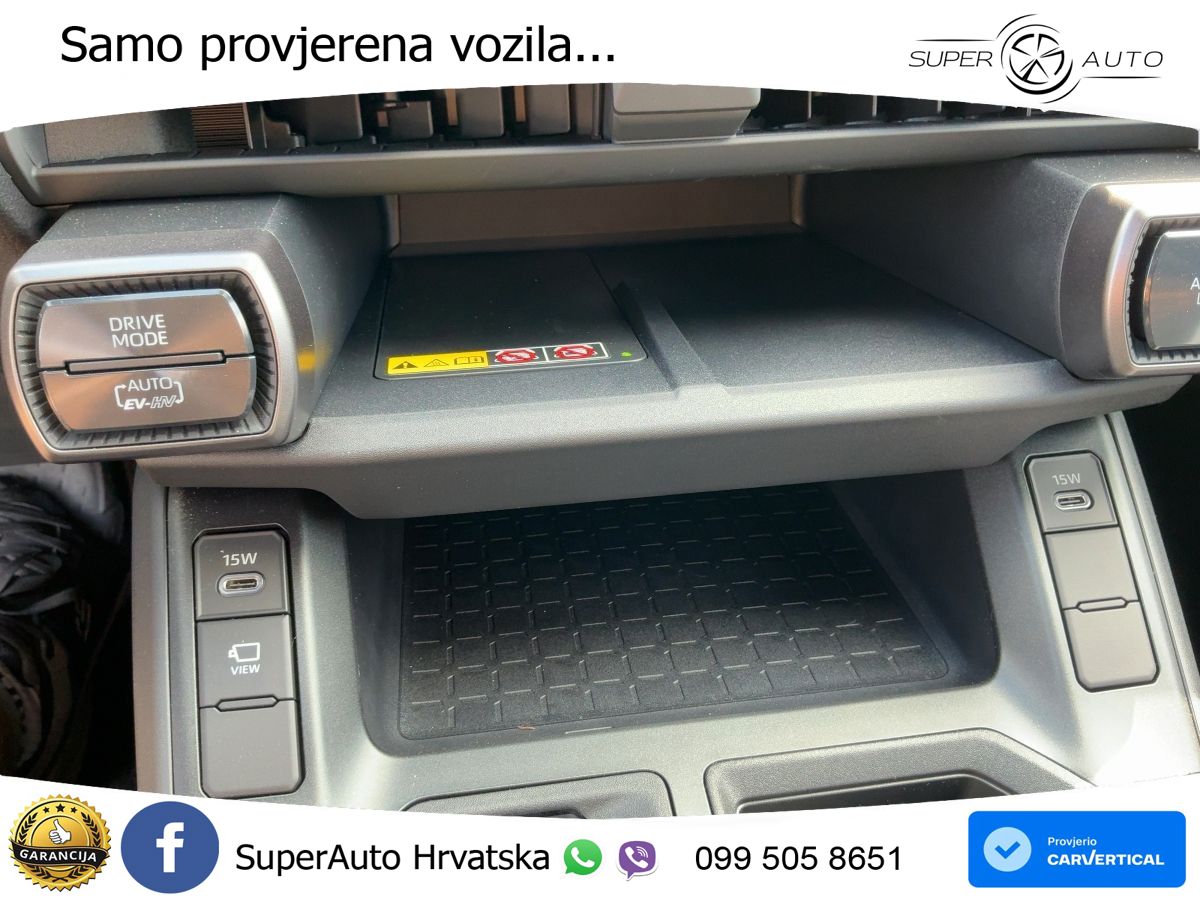 Toyota RAV4 2.5 (272 KS) Hybrid ECVT Style LED+GR SJED+ACC