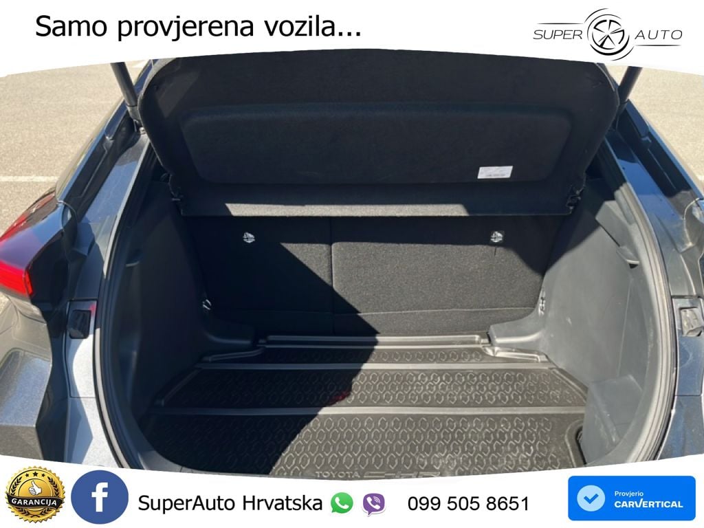 Toyota C-HR 2.0 (198 KS) Hybrid e-CVT Team Deutschland LED+GR SJED+ACC