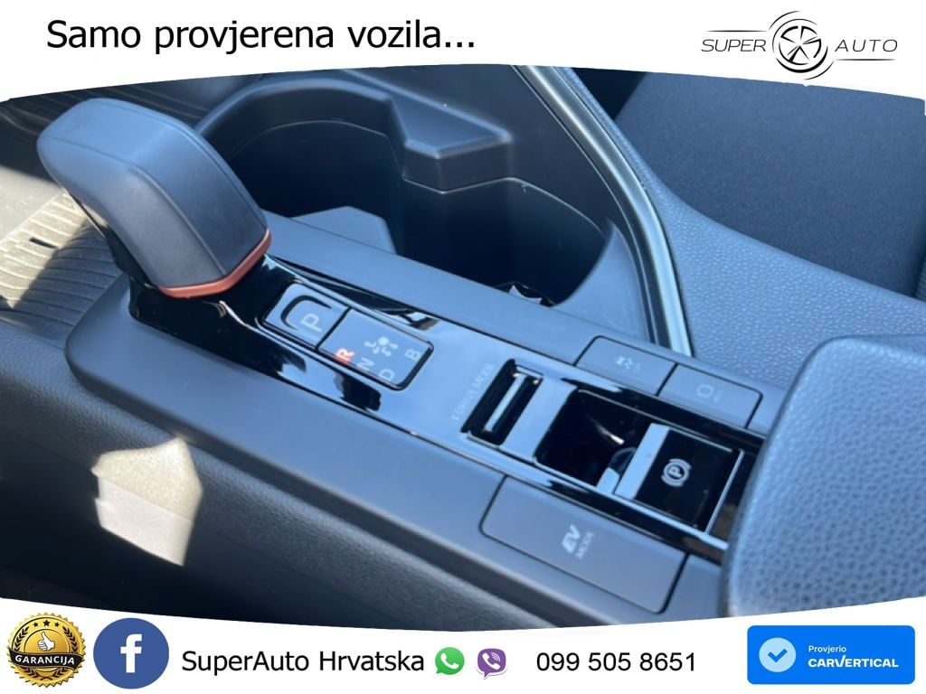 Toyota C-HR 2.0 (198 KS) Hybrid e-CVT Team Deutschland LED+GR SJED+ACC