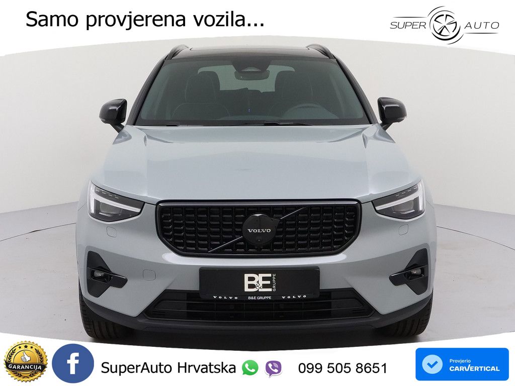 Volvo XC40 2.0 B4 AWD 197 KS Automatic ACC+GR SJED+360+PANO