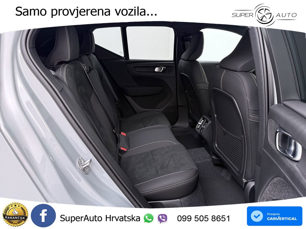 Volvo XC40 2.0 B4 AWD 197 KS Automatic ACC+GR SJED+360+PANO