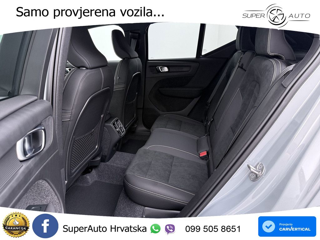 Volvo XC40 2.0 B4 AWD 197 KS Automatic ACC+GR SJED+360+PANO
