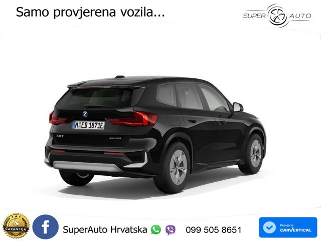 BMW iX1 68 kWh (313 KS) xDrive30 LED+GR SJED+ACC