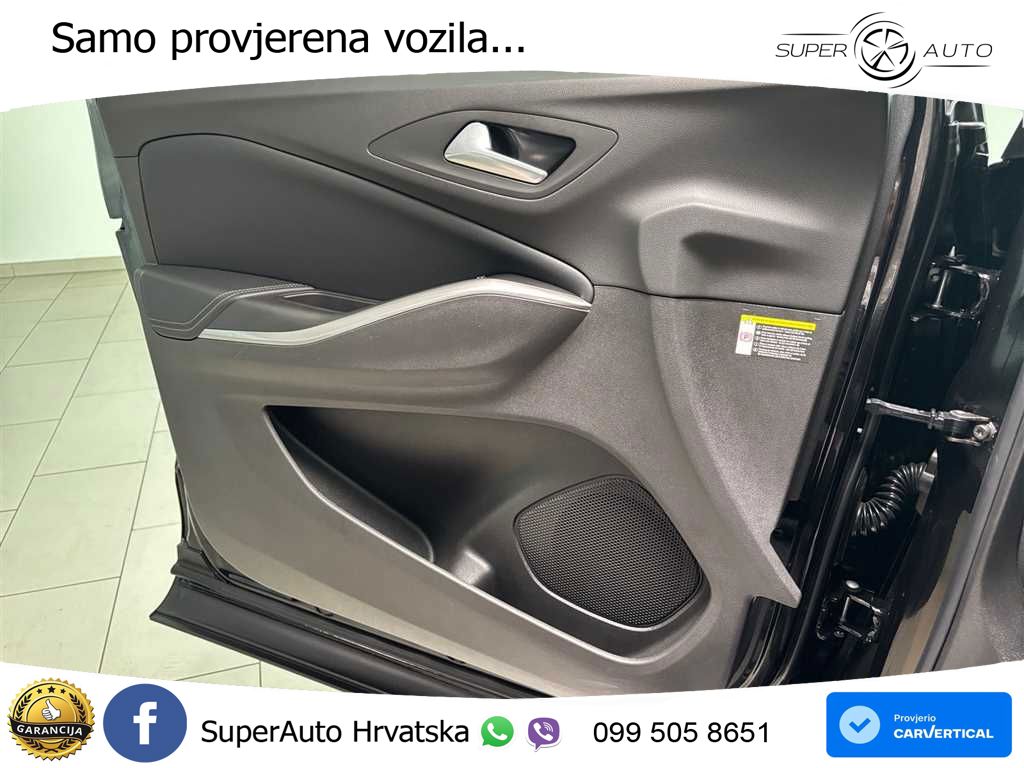 Opel Grandland 1.2i Turbo (130 KS) Automatic LED+ACC