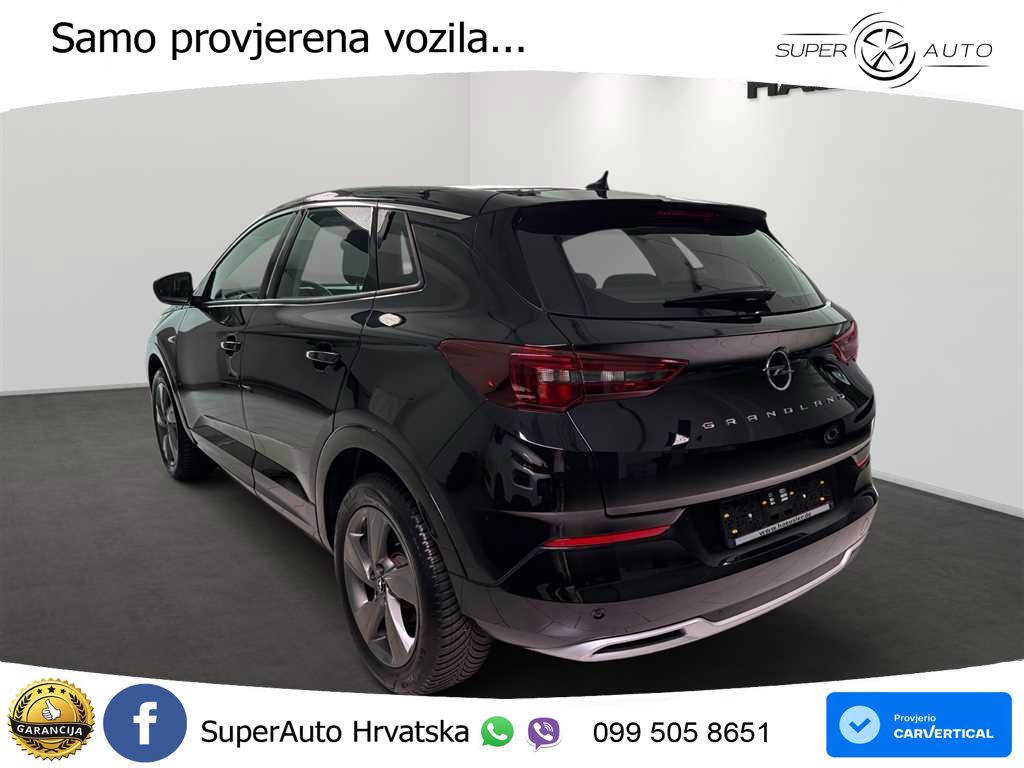 Opel Grandland 1.2i Turbo (130 KS) Automatic LED+ACC