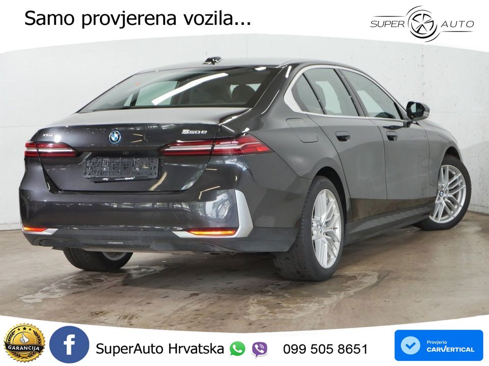 BMW 550e (489 KS) xDrive Steptronic LED+GR SJED+ACC