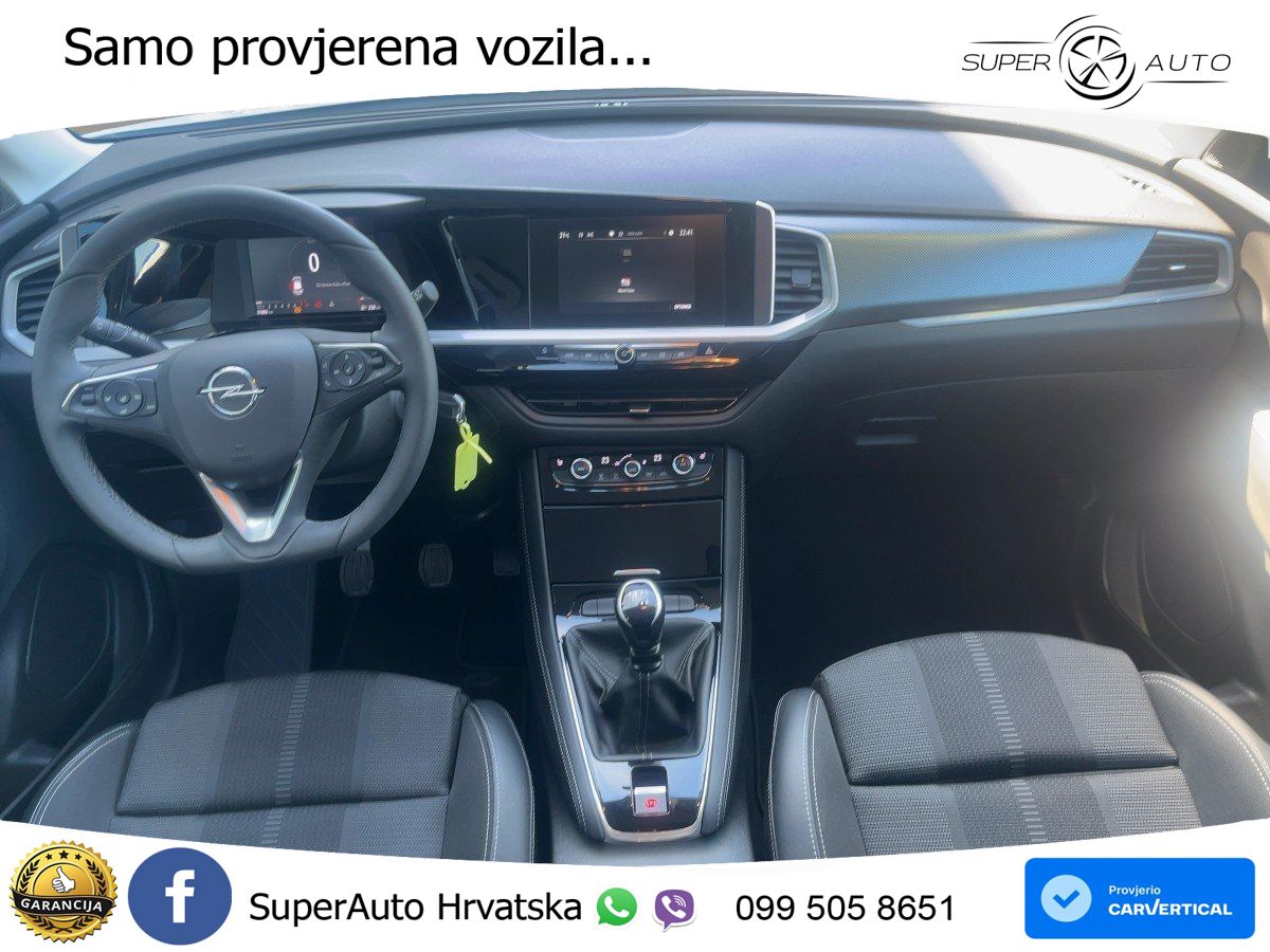 Opel Grandland 1.2i Turbo (130 KS)