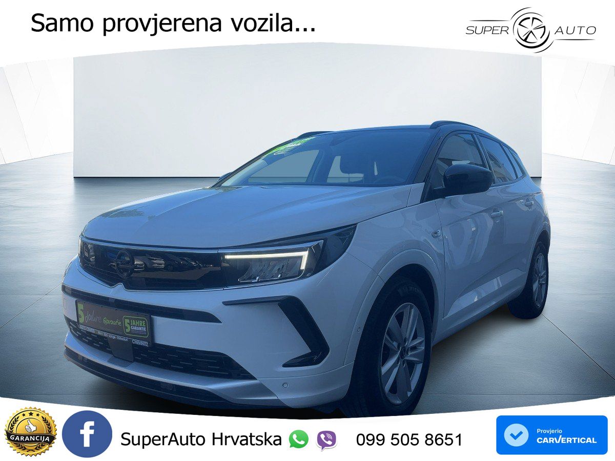 Opel Grandland 1.2i Turbo (130 KS)