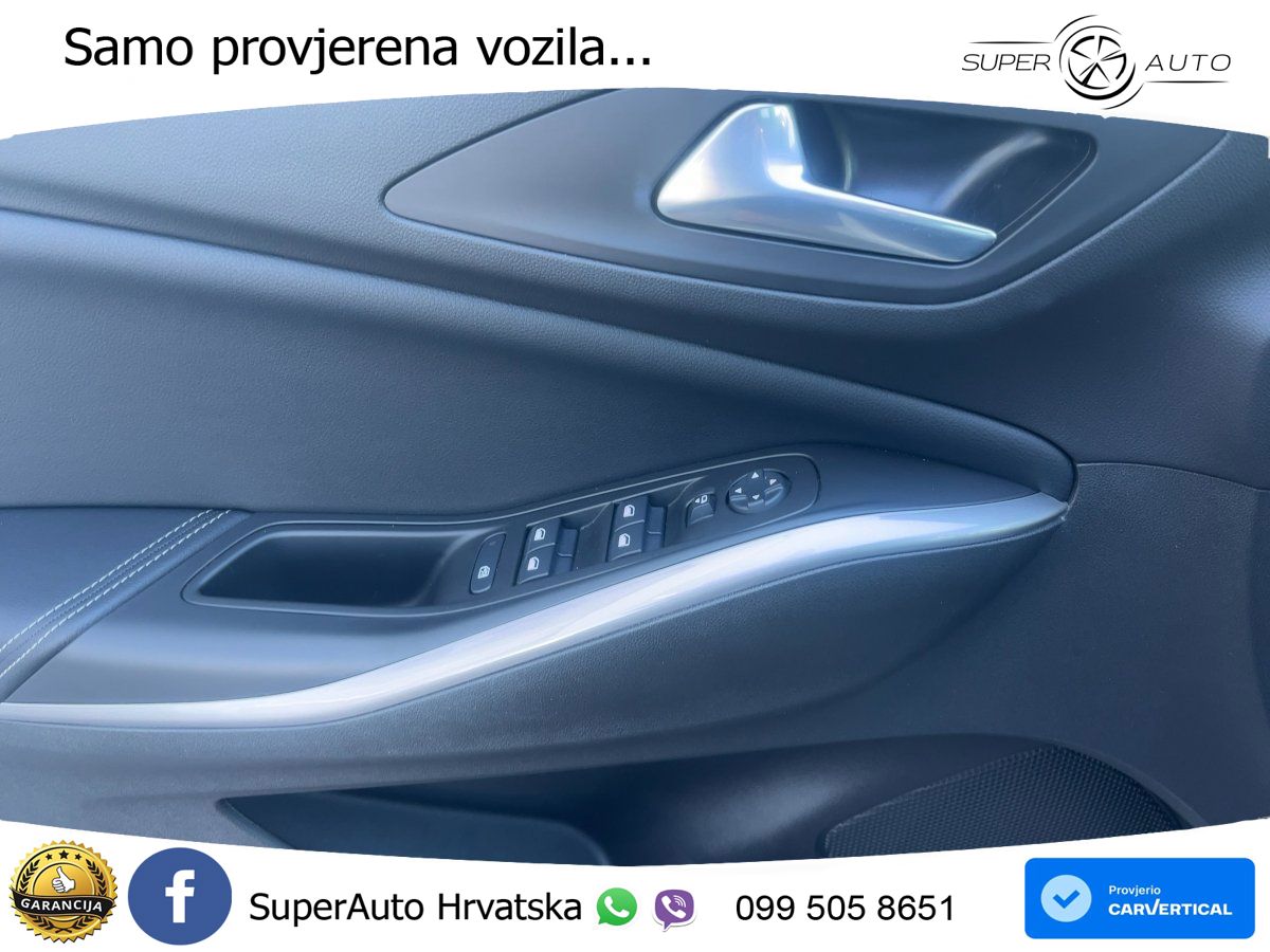 Opel Grandland 1.2i Turbo (130 KS)