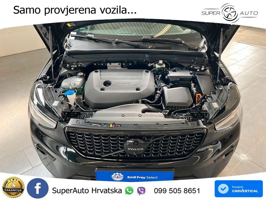 Volvo XC40 2.0 B4 AWD 197 KS Automatic ACC+GR SJED+360+PANO