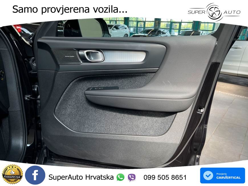 Volvo XC40 2.0 B4 AWD 197 KS Automatic ACC+GR SJED+360+PANO