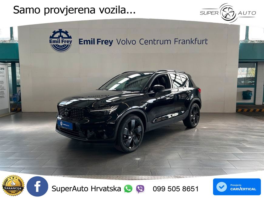 Volvo XC40 2.0 B4 AWD 197 KS Automatic ACC+GR SJED+360+PANO