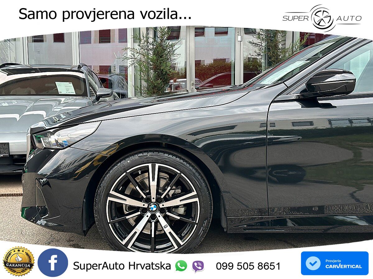 BMW 520i Touring (208 KS) Steptronic