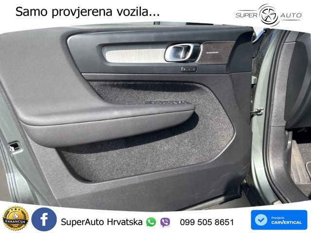 Volvo XC40 2.0 B3 163 KS Automatic ACC+GR SJED+360+PANO