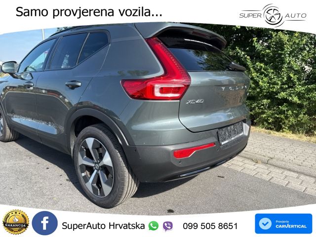 Volvo XC40 2.0 B3 163 KS Automatic ACC+GR SJED+360+PANO